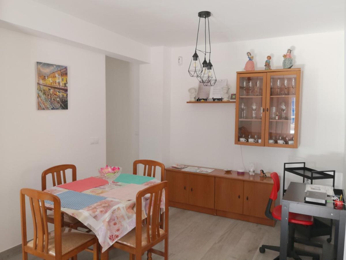 Confortable Y Luminoso Piso 5 Camas Málaga Eksteriør billede